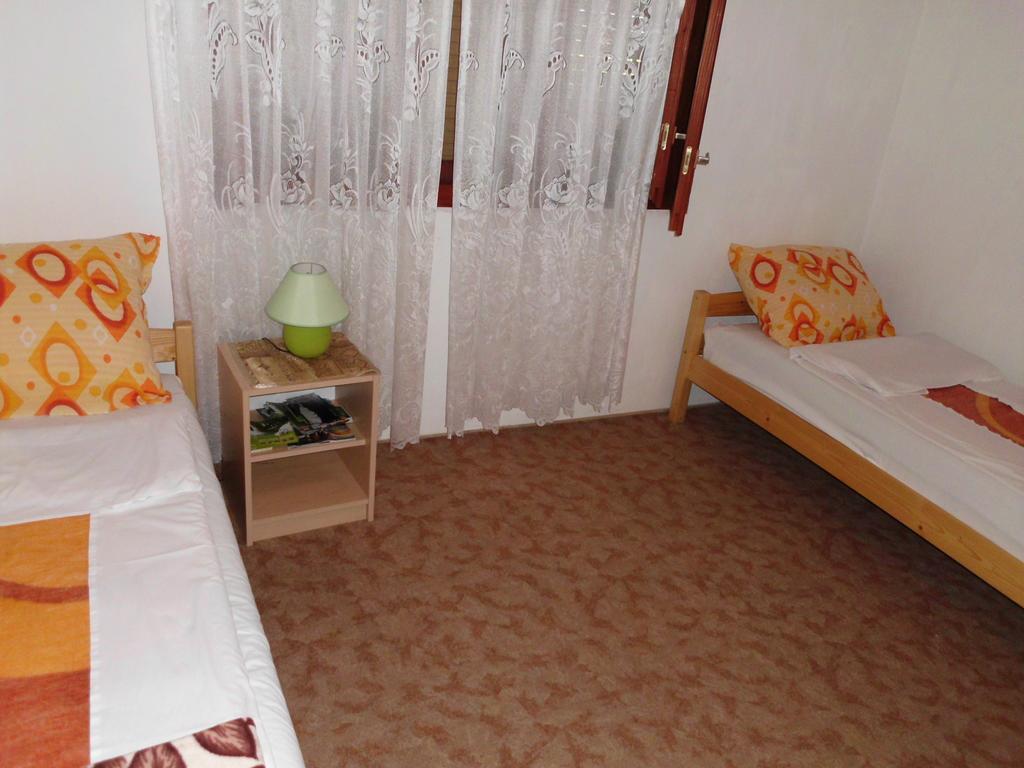 Guest House Krga コレニツァ 部屋 写真