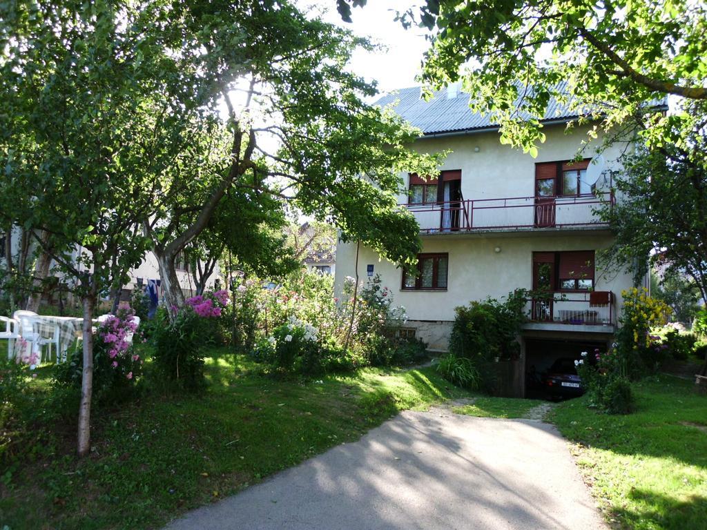 Guest House Krga コレニツァ 部屋 写真